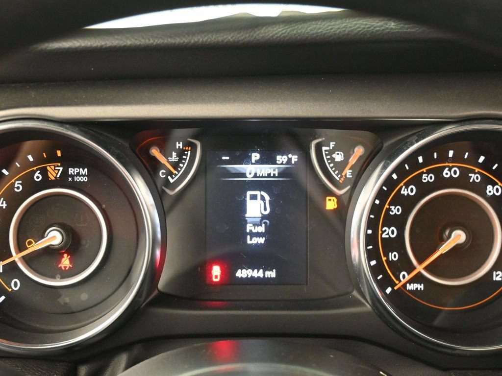 Used 2023 Jeep Gladiator Sport AWD/4WD image 16
