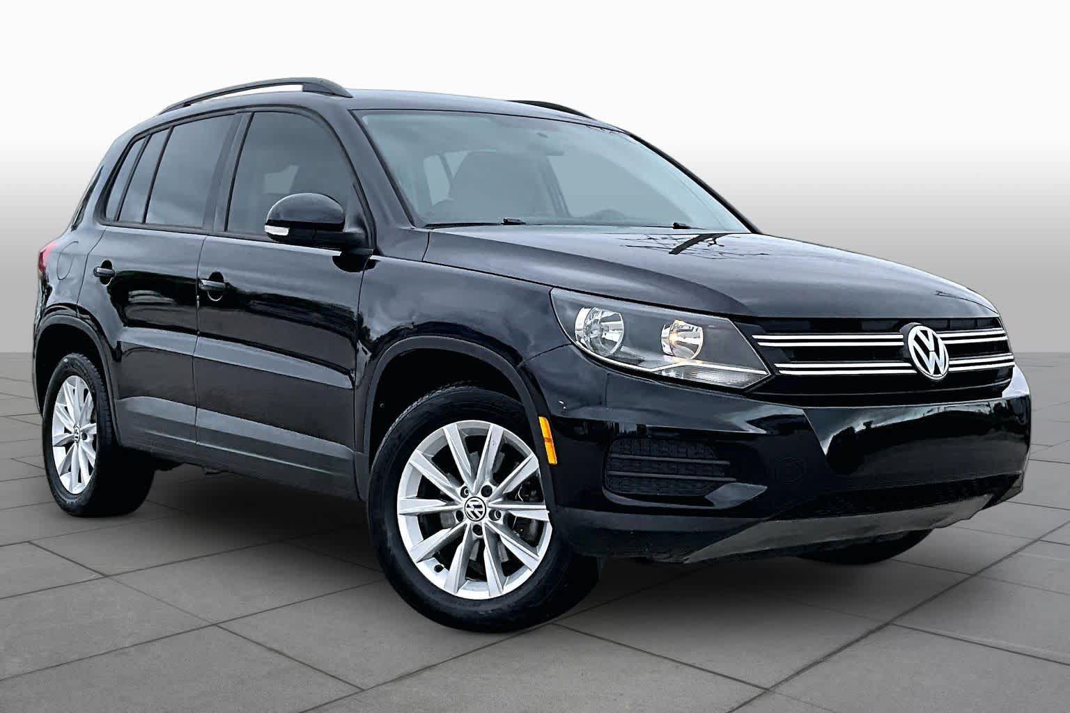 Used 2017 Volkswagen Tiguan Limited FWD image 3