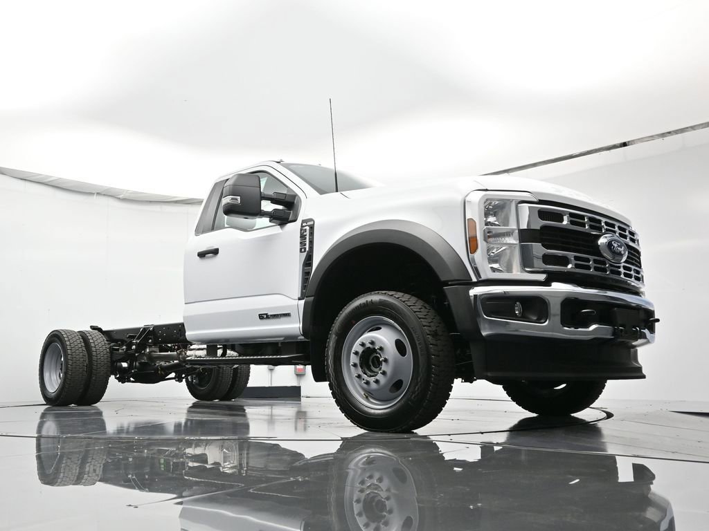 New 2026 Ford F550 4x4 Regular Cab Super Duty image 37
