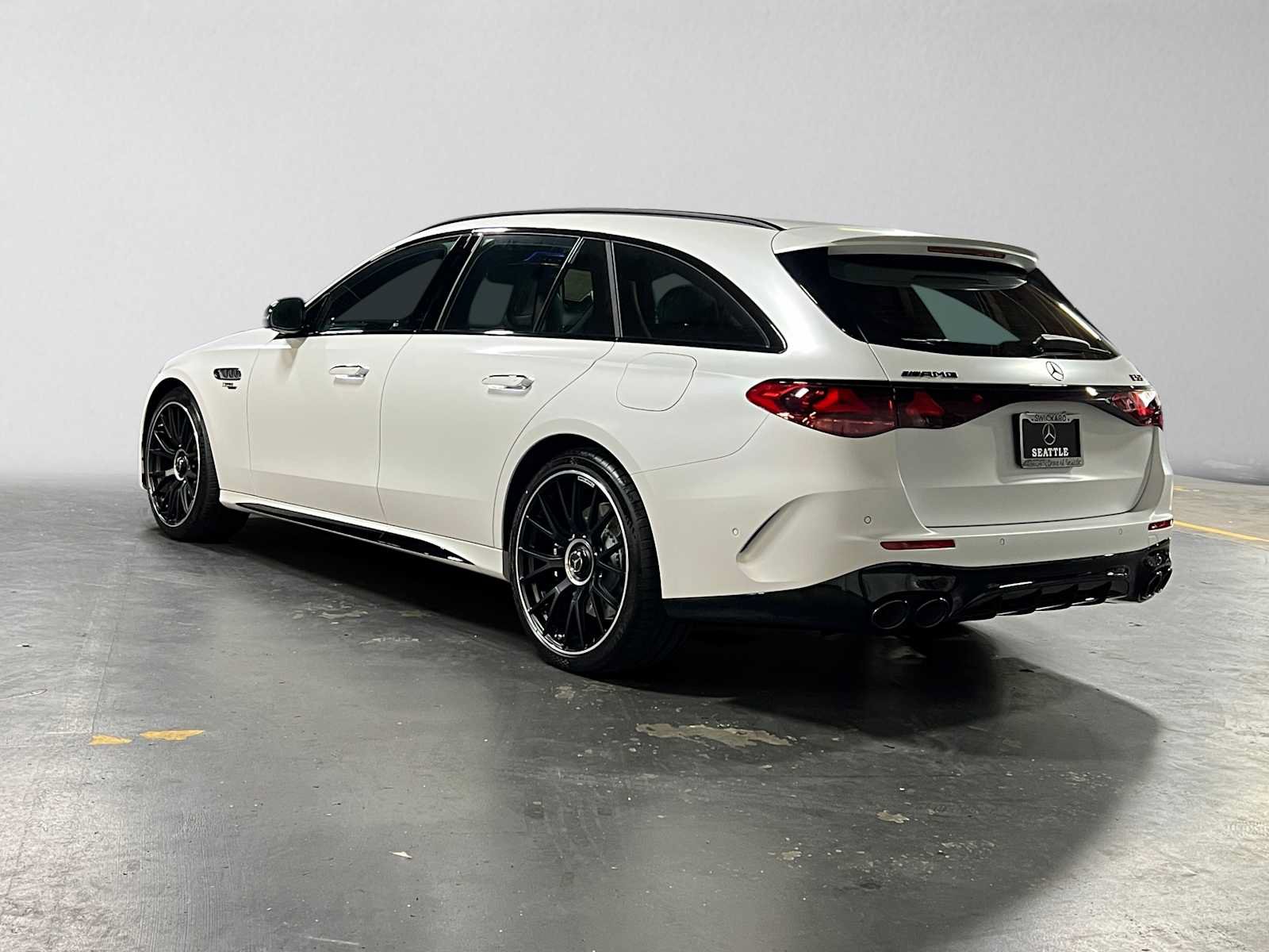 New 2027 Mercedes-Benz E 53 AMG e 4MATIC Wagon image 5