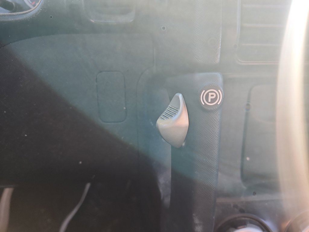 Used 2004 Honda CR-V EX image 29