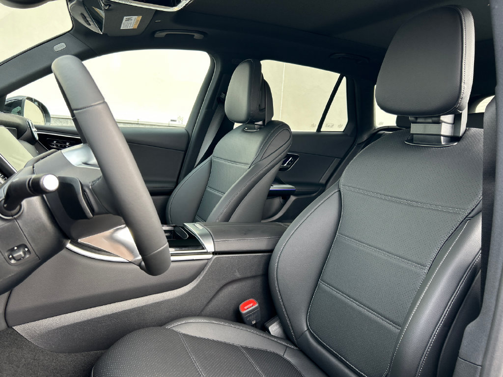New 2026 Mercedes-Benz GLC 300 4MATIC image 15