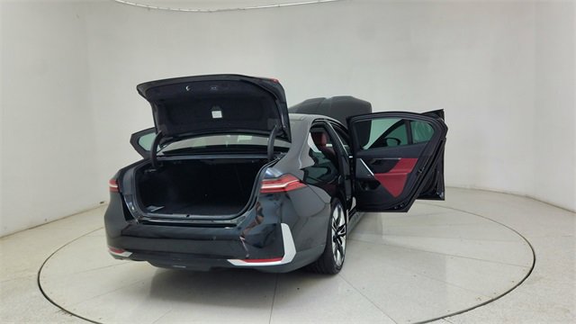 Used 2024 BMW i5 eDrive40i w/ Premium Package image 73