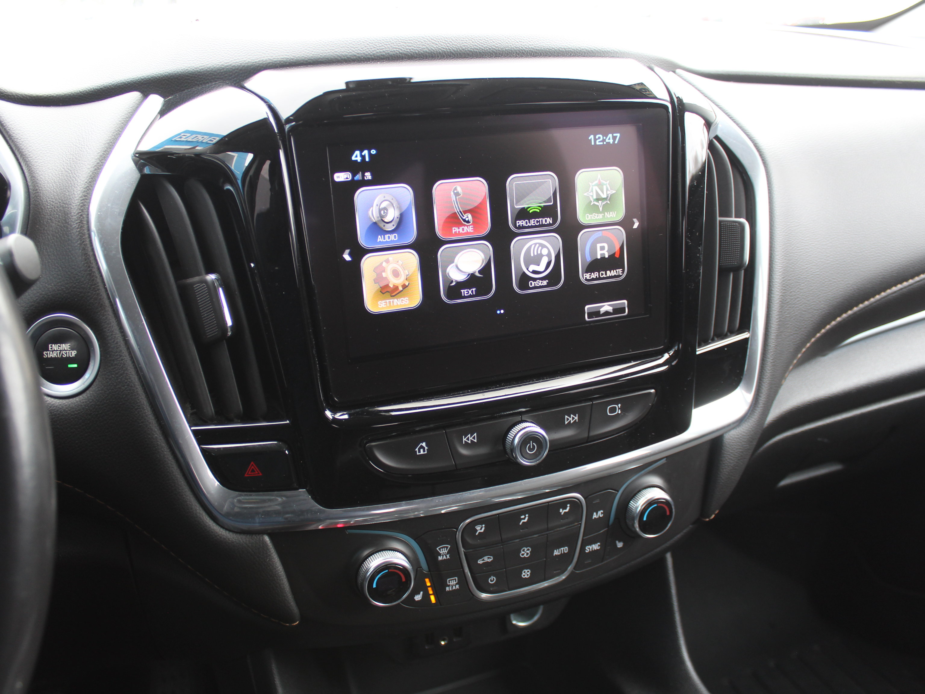 Used 2019 Chevrolet Traverse LT w/ LPO, Floor Liner Package image 15