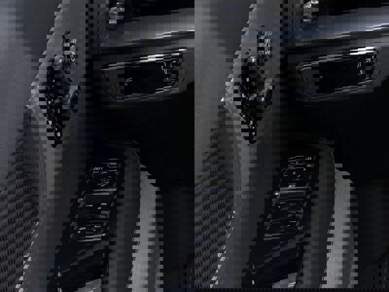 New 2026 Cadillac Vistiq Sport image 22