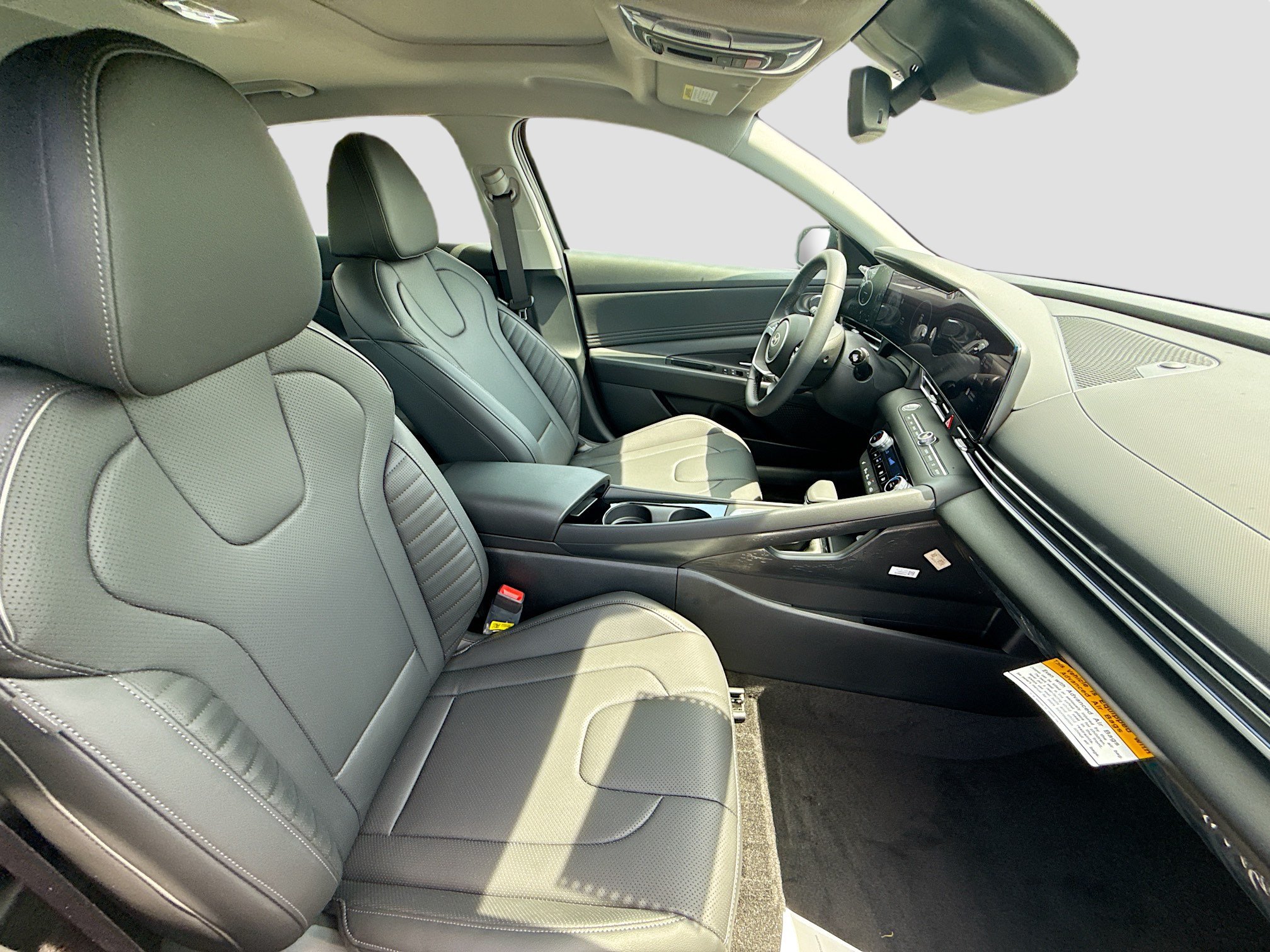 New 2026 Hyundai Elantra Limited FWD image 20