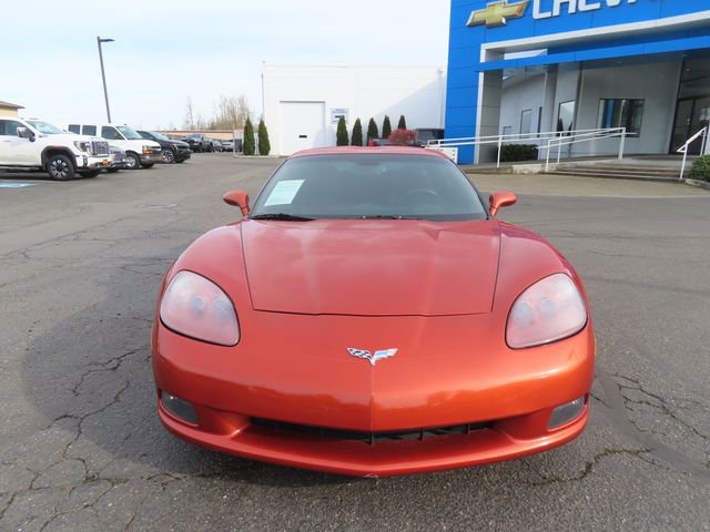 Used 2005 Chevrolet Corvette Coupe w/ Preferred Equipment Group image 2