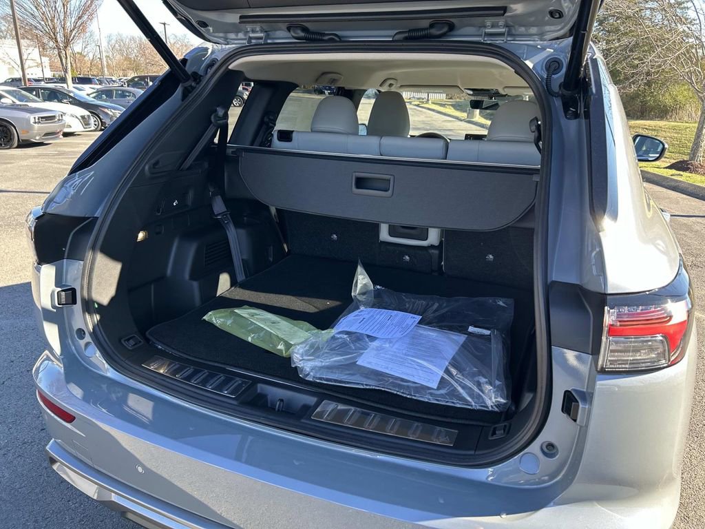 New 2026 Mitsubishi Outlander SE AWD/4WD image 11