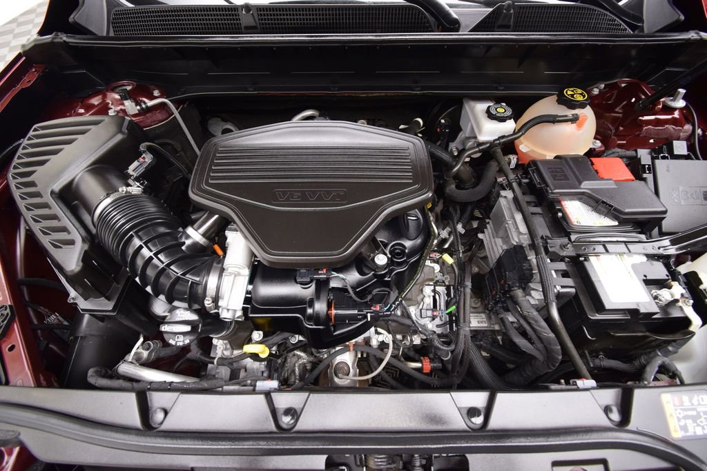 Used 2021 GMC Acadia Denali w/ Denali Technology Package image 29