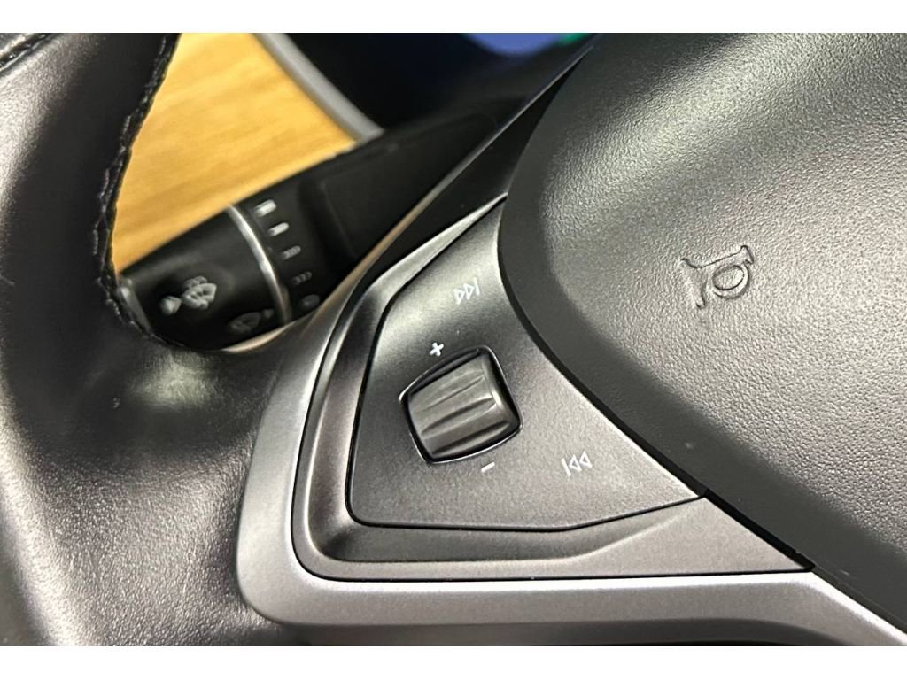 Used 2020 Tesla Model S Long Range image 25