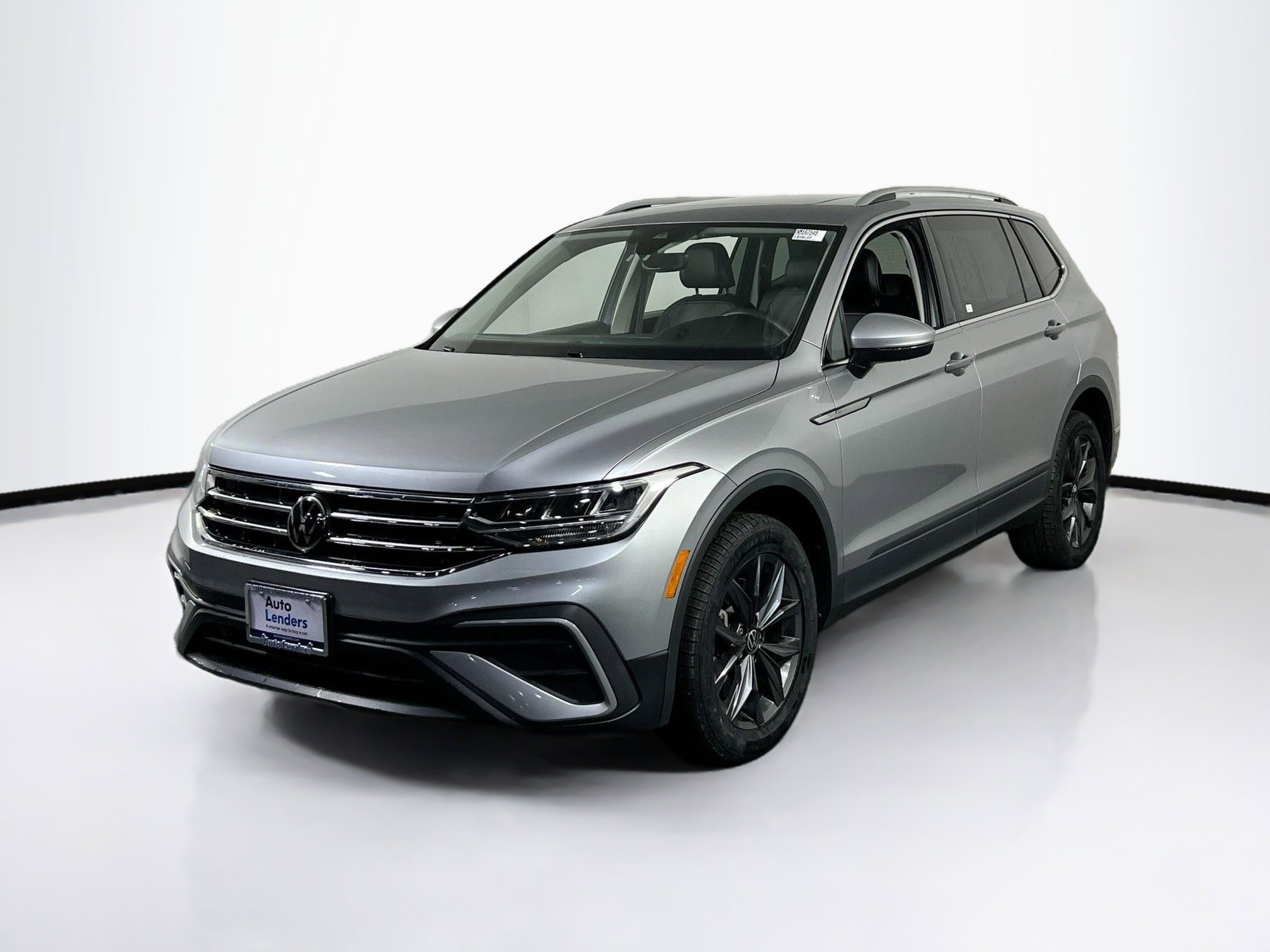 Used 2022 Volkswagen Tiguan SE