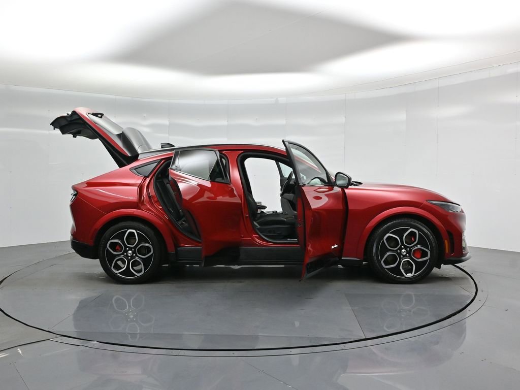 Certified 2023 Ford Mustang Mach-E GT image 5