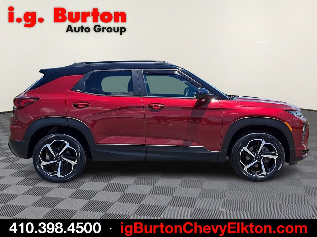Certified 2022 Chevrolet TrailBlazer RS w/ Sun and Liftgate Package AWD/4WD image 7