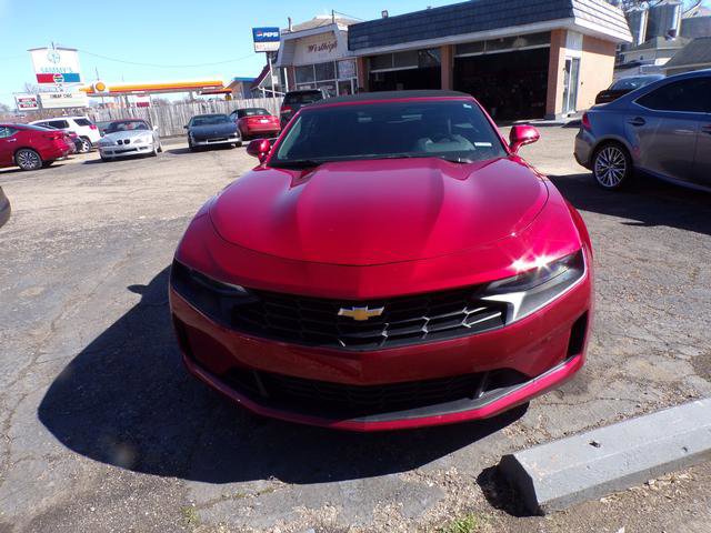 Used 2023 Chevrolet Camaro LT image 2