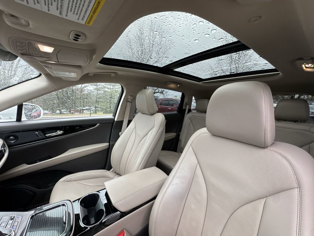 Used 2023 Lincoln Nautilus Reserve w/ Equipment Group 201A image 22