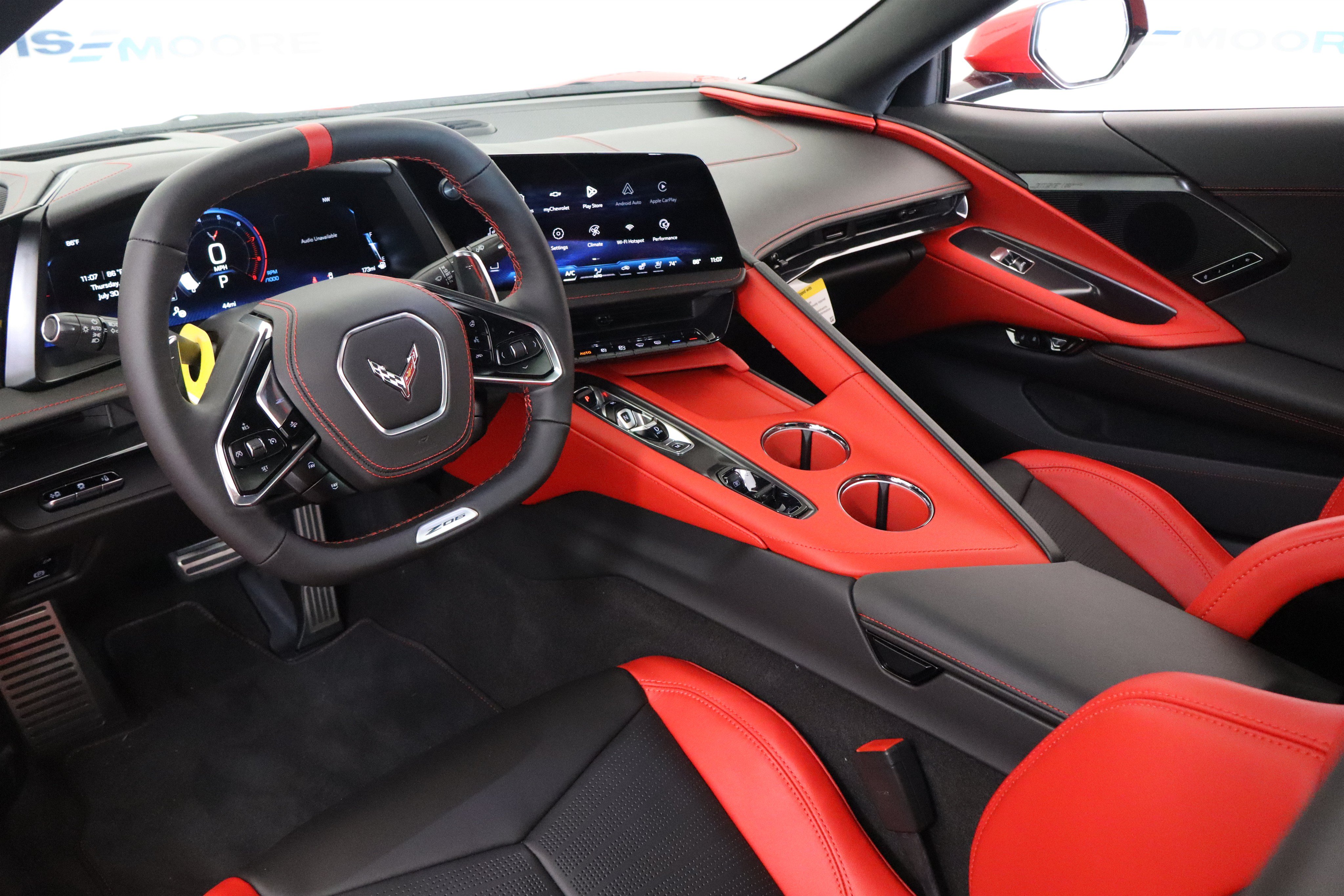 New 2027 Chevrolet Corvette Z06 w/ Stealth Interior Trim Package RWD image 18