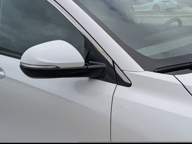 Used 2025 Buick Envista Avenir FWD image 11