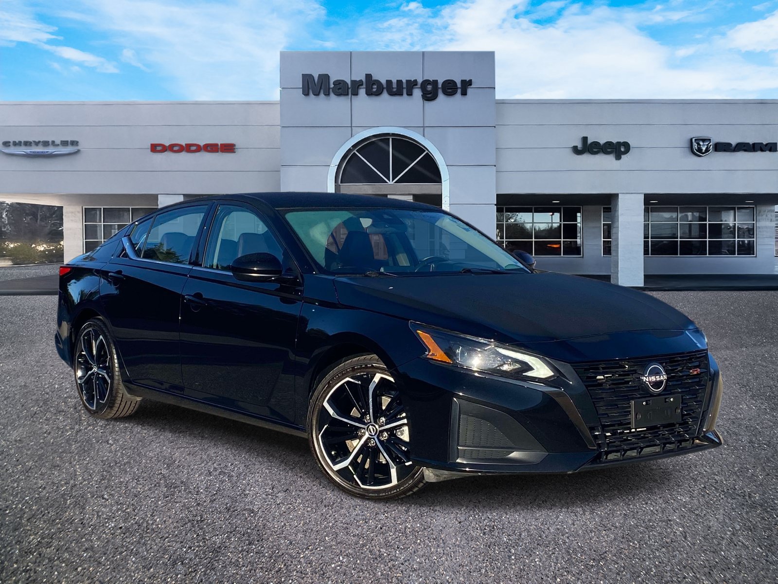 Used 2024 Nissan Altima 2.5 SR