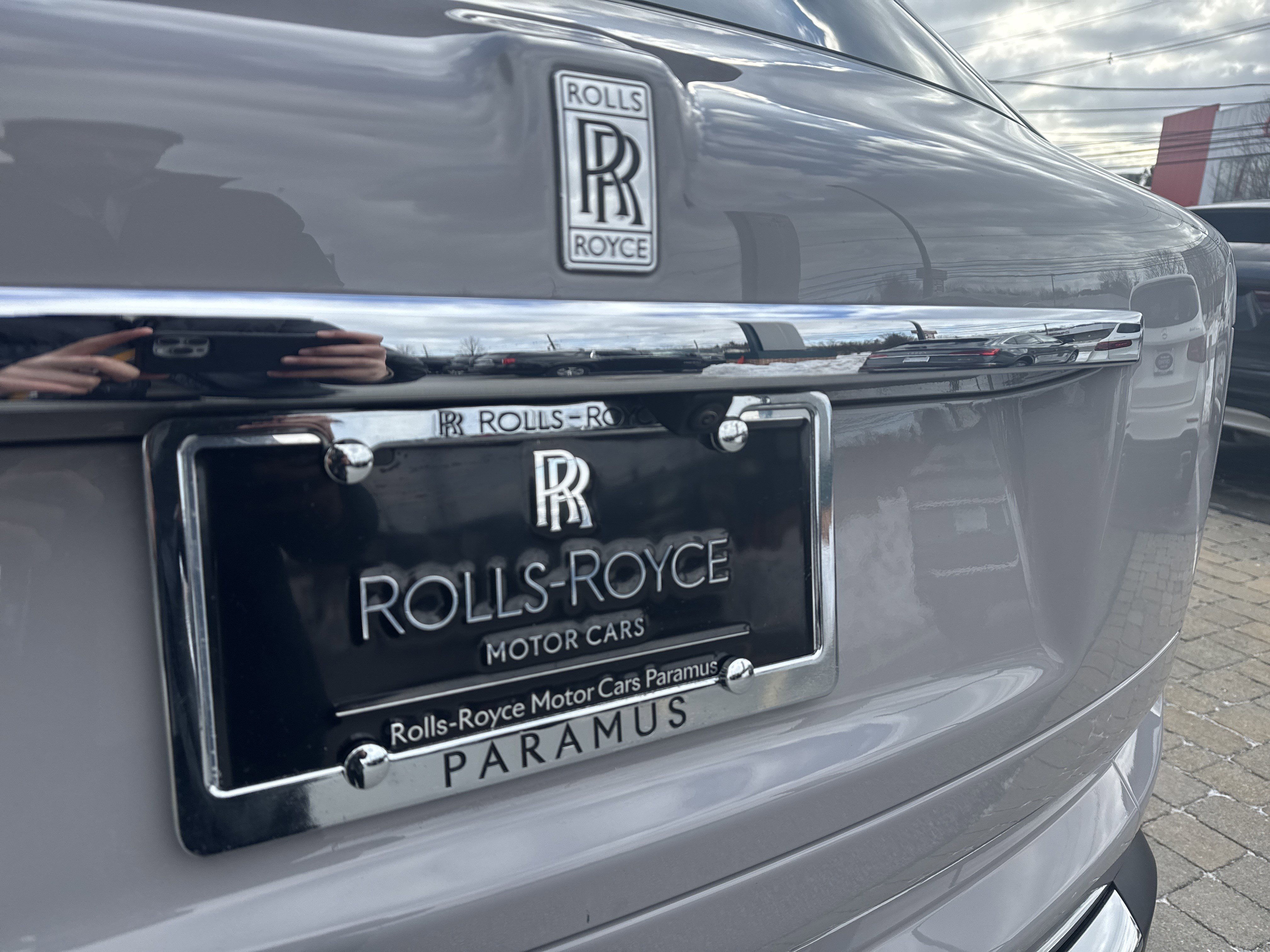 Used 2024 Rolls-Royce Cullinan w/ Interior Detailing Package image 27
