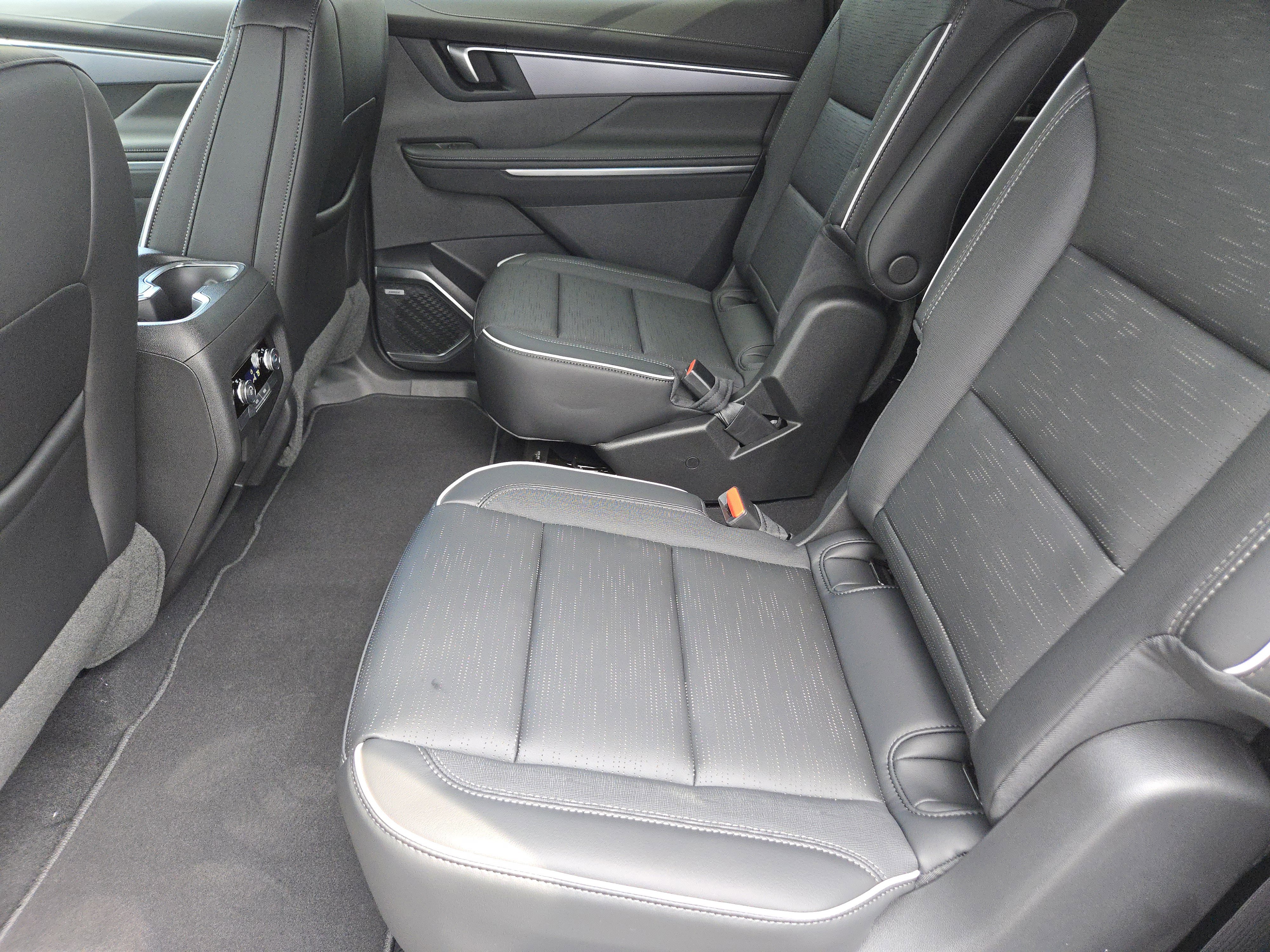 New 2026 Buick Enclave Sport Touring w/ Power Package image 21