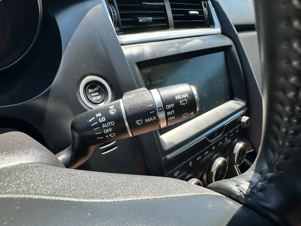 Used 2018 Jaguar E-PACE S image 39