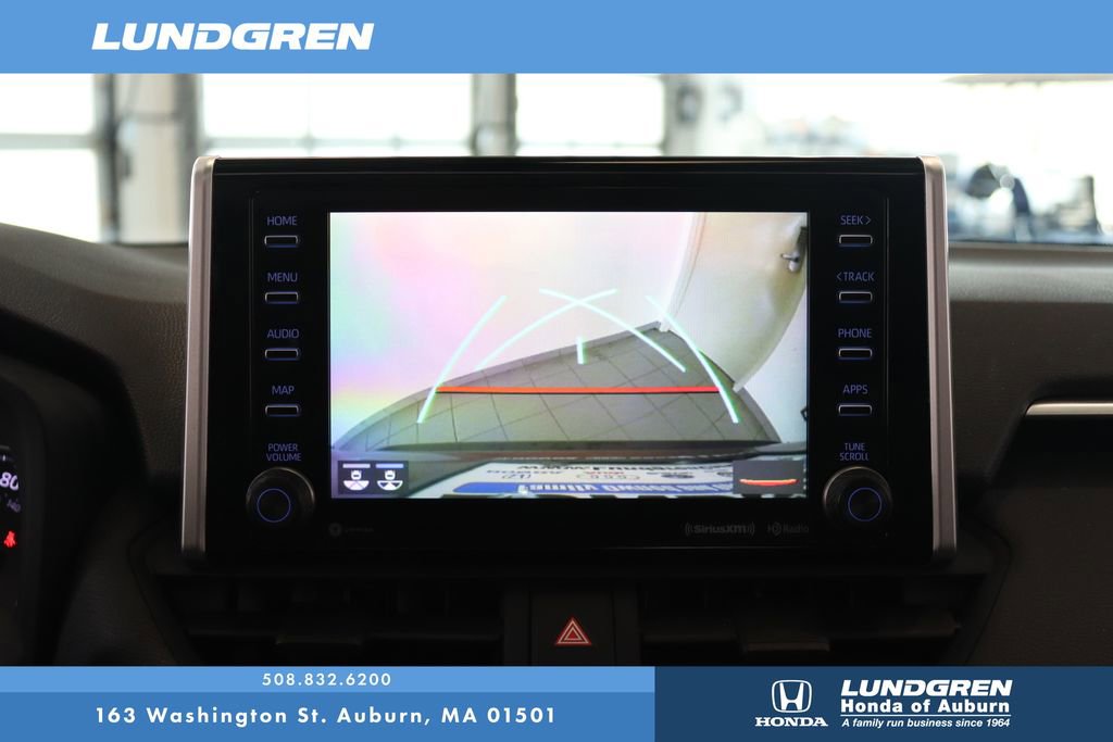 Used 2020 Toyota RAV4 XLE w/ Convenience Package image 21
