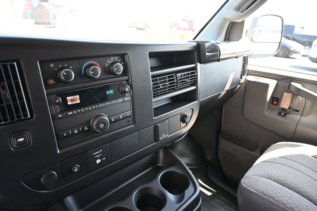 New 2026 GMC Savana 3500 Extended w/ Driver Convenience Package RWD image 15