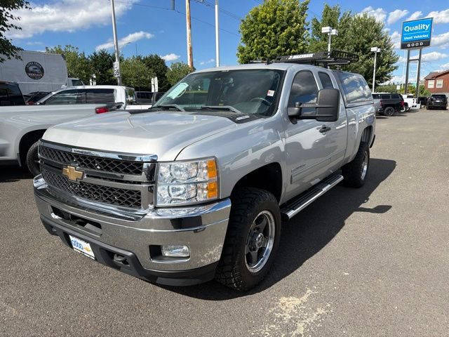 Used 2011 Chevrolet Silverado 2500 LT w/ Interior Plus Package AWD/4WD video 1