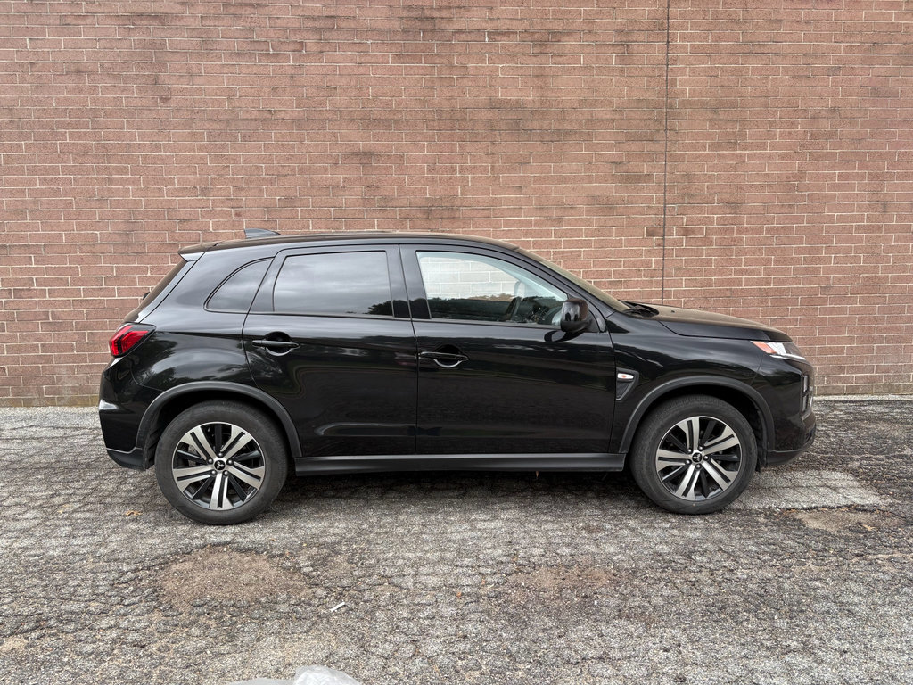 Used 2025 Mitsubishi Outlander Sport ES AWD/4WD image 6