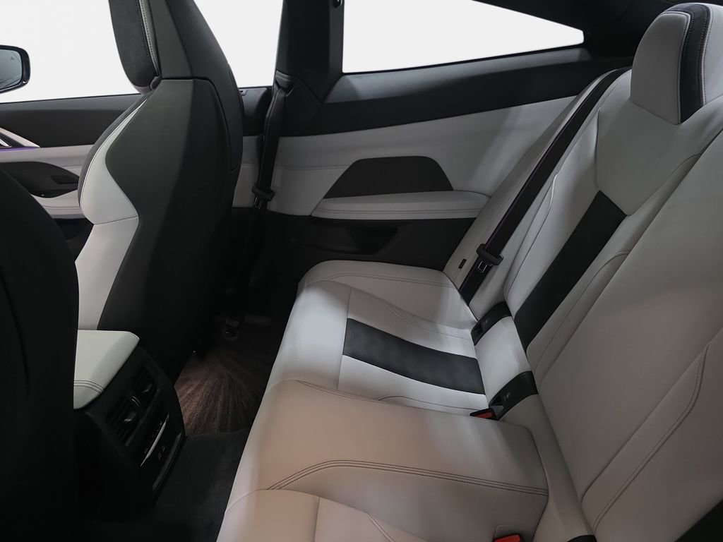 Used 2022 BMW M4 xDrive Competition w/ Executive Package image 12