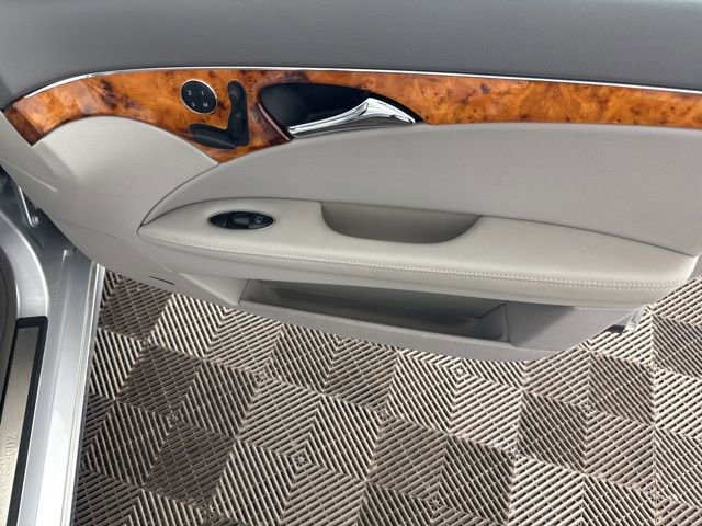 Used 2007 Mercedes-Benz E 350 4MATIC Sedan image 21