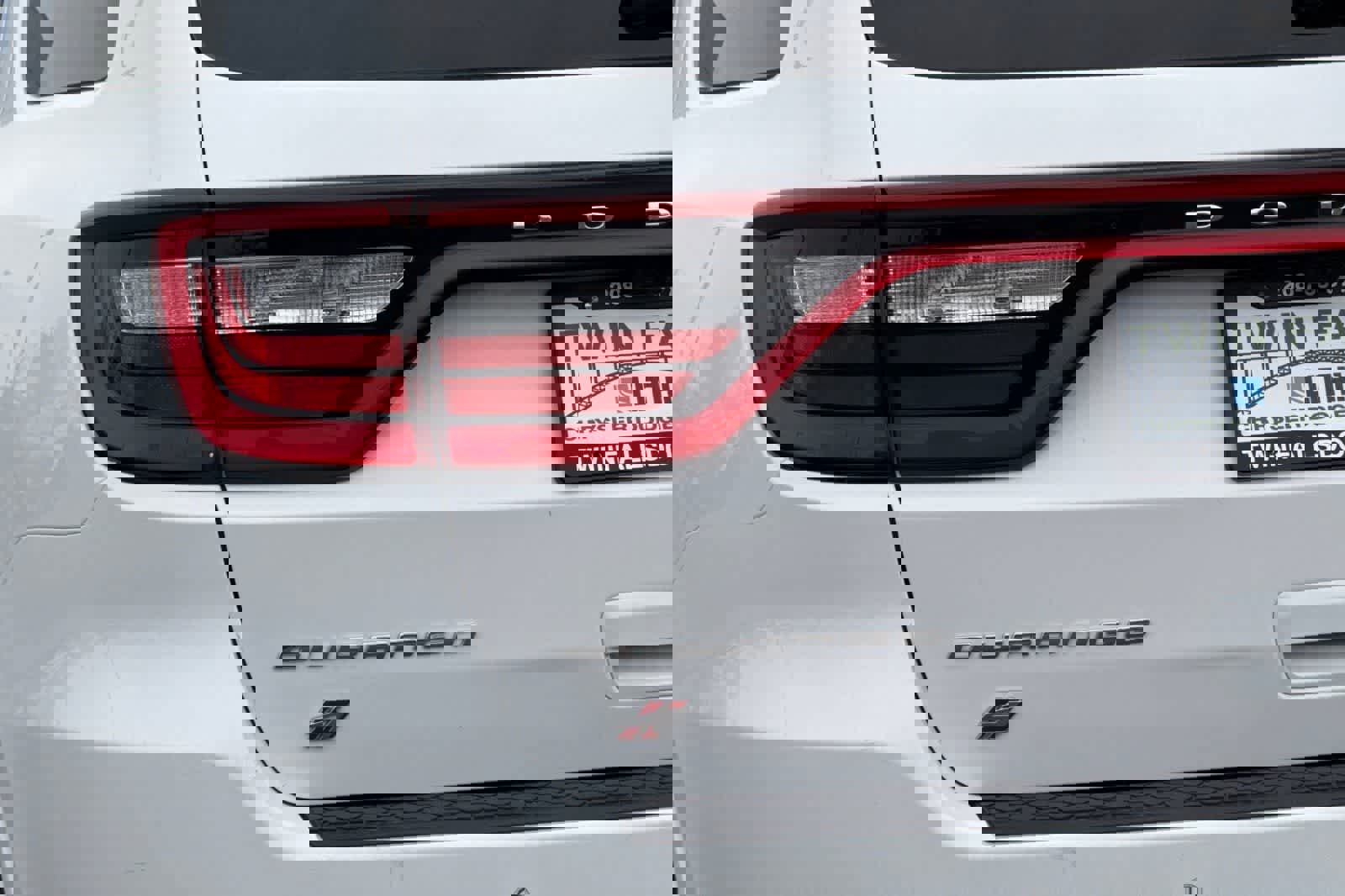 Used 2024 Dodge Durango GT image 33