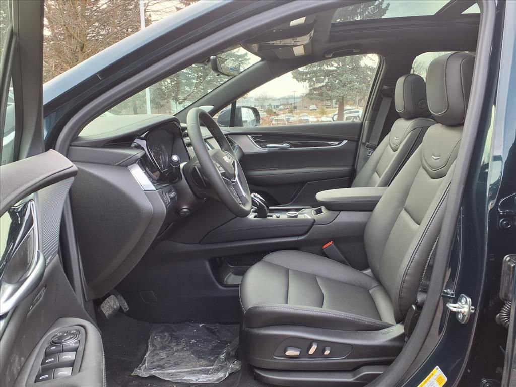 New 2026 Cadillac XT5 Premium Luxury image 15