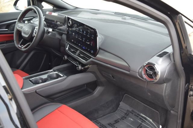 Used 2025 Chevrolet Equinox EV RS image 35