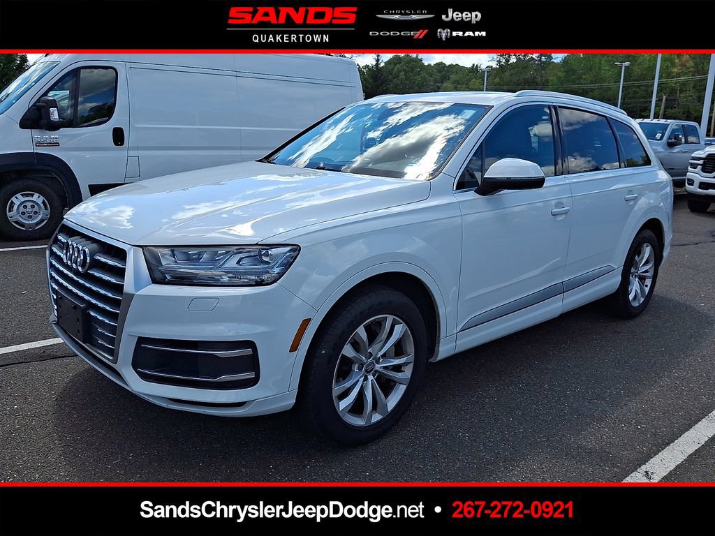 Used 2018 Audi Q7 3.0T Premium Plus w/ Premium Plus Package AWD/4WD image 1