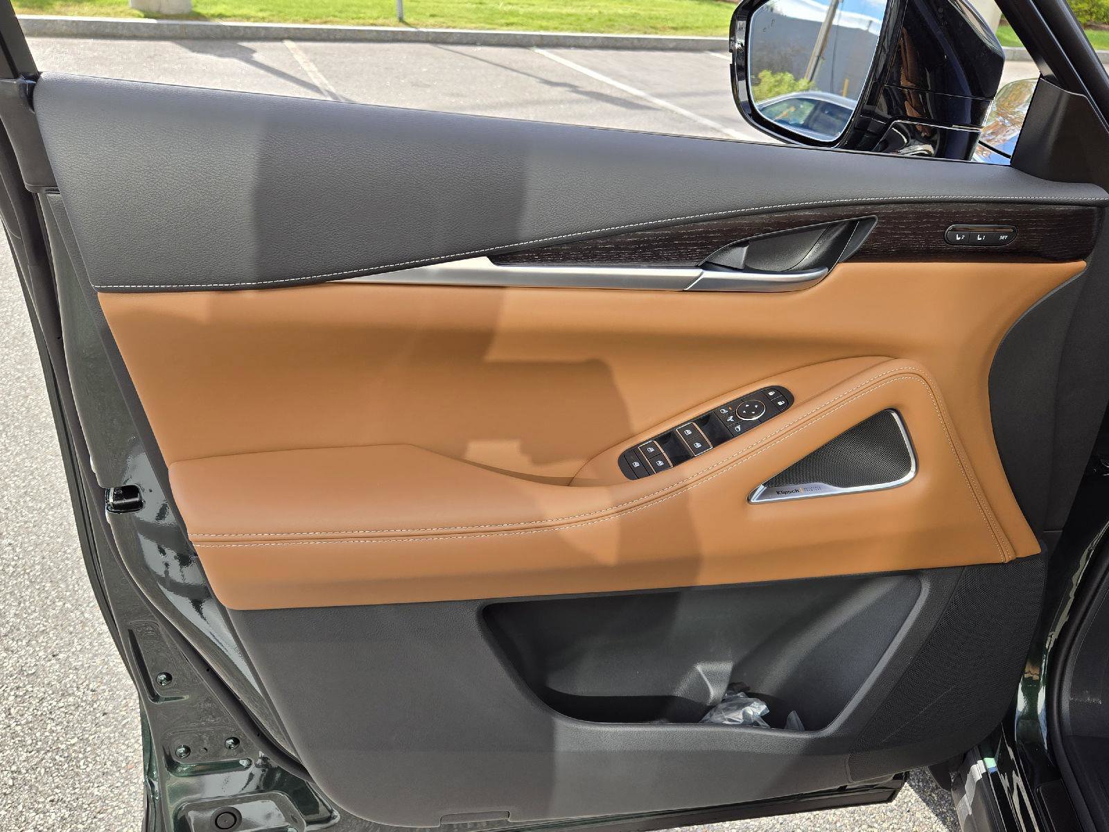 New 2026 INFINITI QX60 Autograph w/ Dark Cargo Package image 8