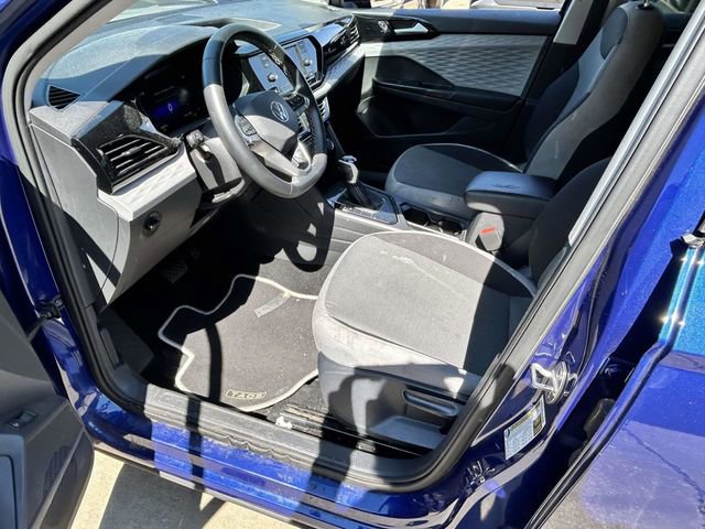 Used 2023 Volkswagen Taos S w/ Driver Assistance Package image 12