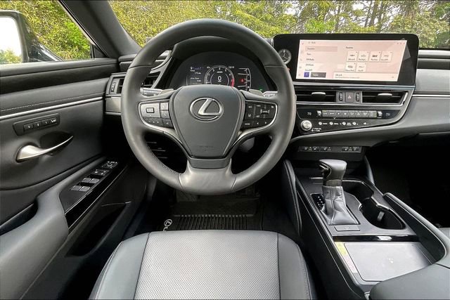 Certified 2024 Lexus ES 250 w/ Premium Package AWD/4WD image 8