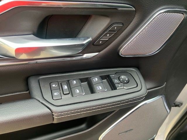 New 2026 RAM 1500 Laramie w/ Night Edition AWD/4WD image 10