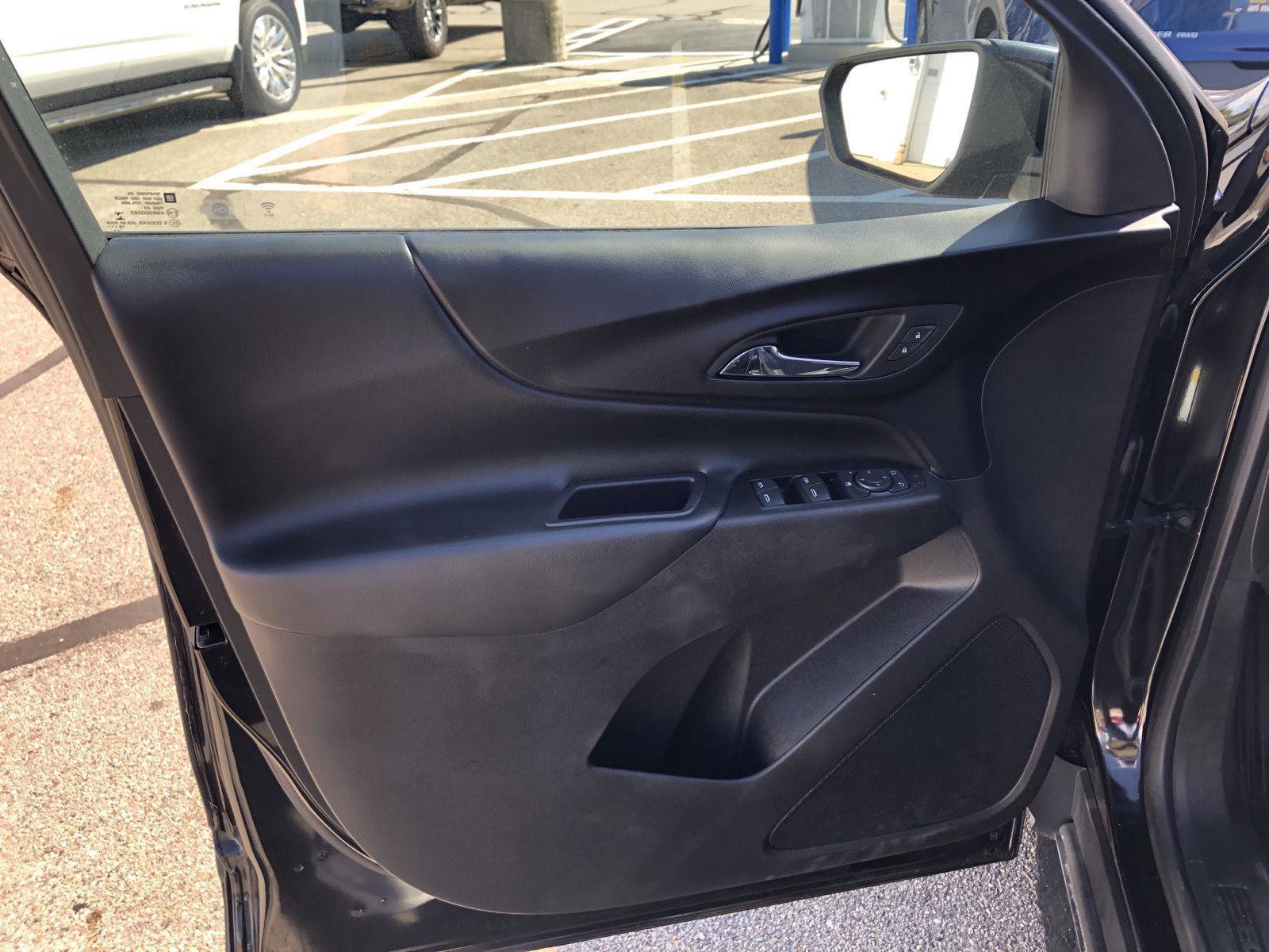 Used 2019 Chevrolet Equinox LT image 20