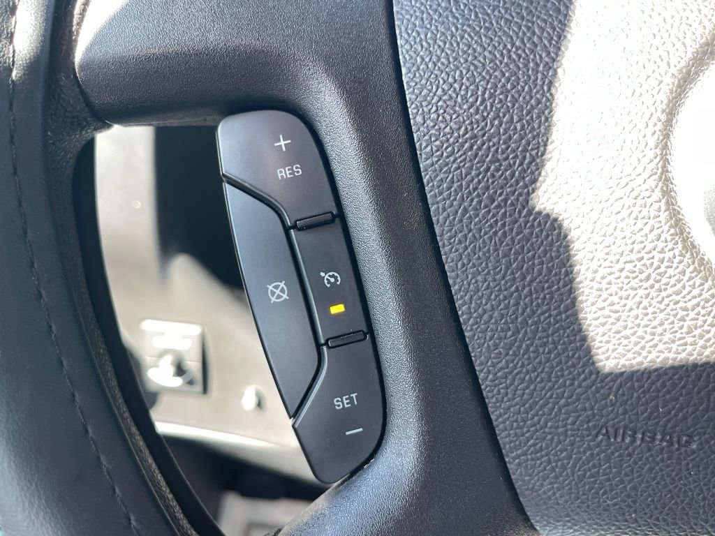 Used 2017 Chevrolet Express 2500 Extended image 22