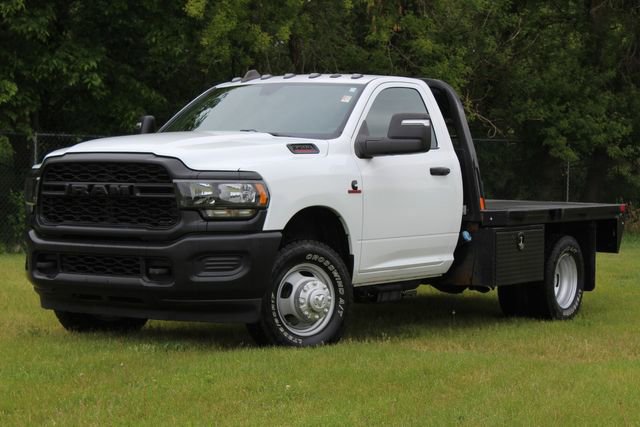 Used 2023 RAM 3500 Tradesman image 1