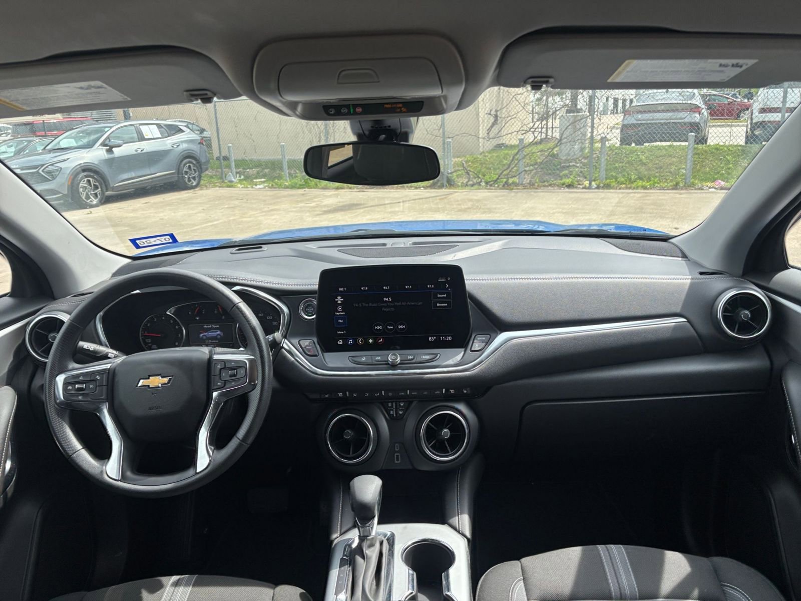 Used 2025 Chevrolet Blazer LT image 34