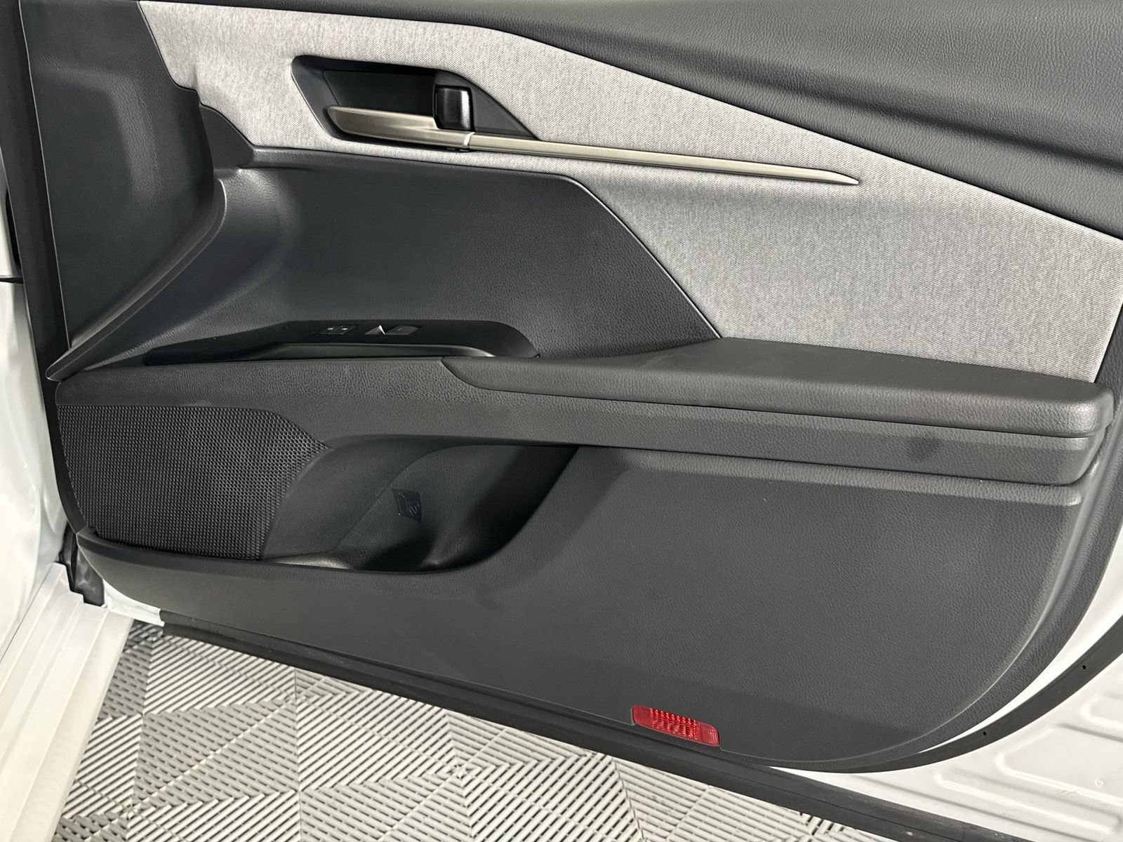 Used 2026 Toyota Camry LE FWD image 29