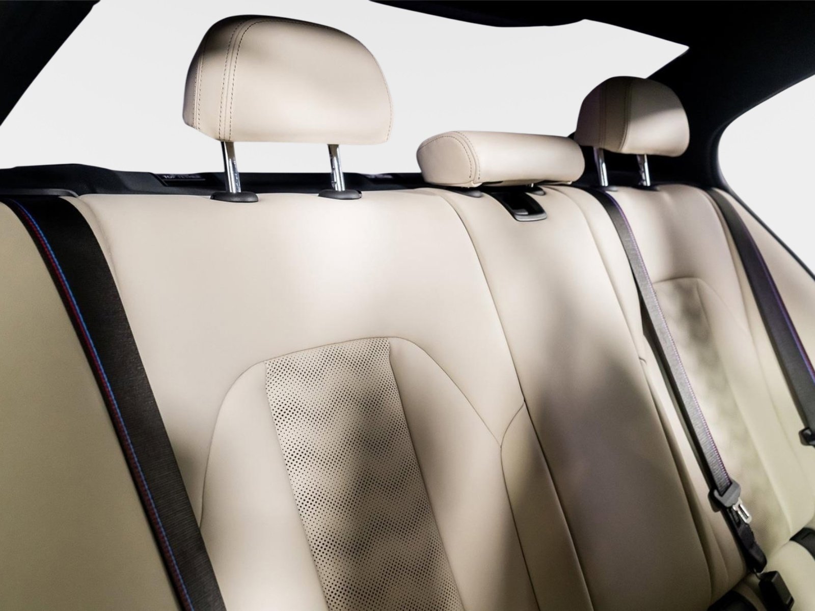 Used 2023 BMW M3 Competition image 29