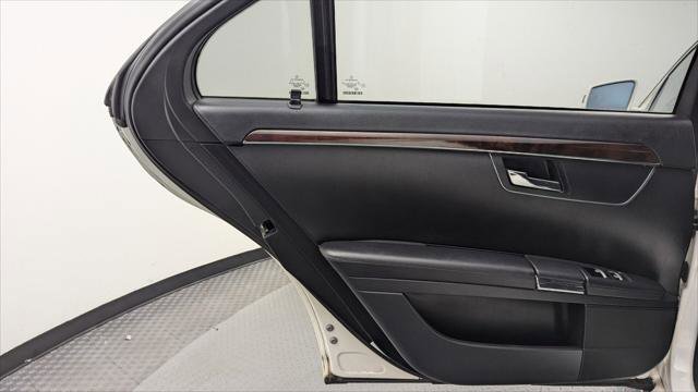 Used 2010 Mercedes-Benz S 550 image 13