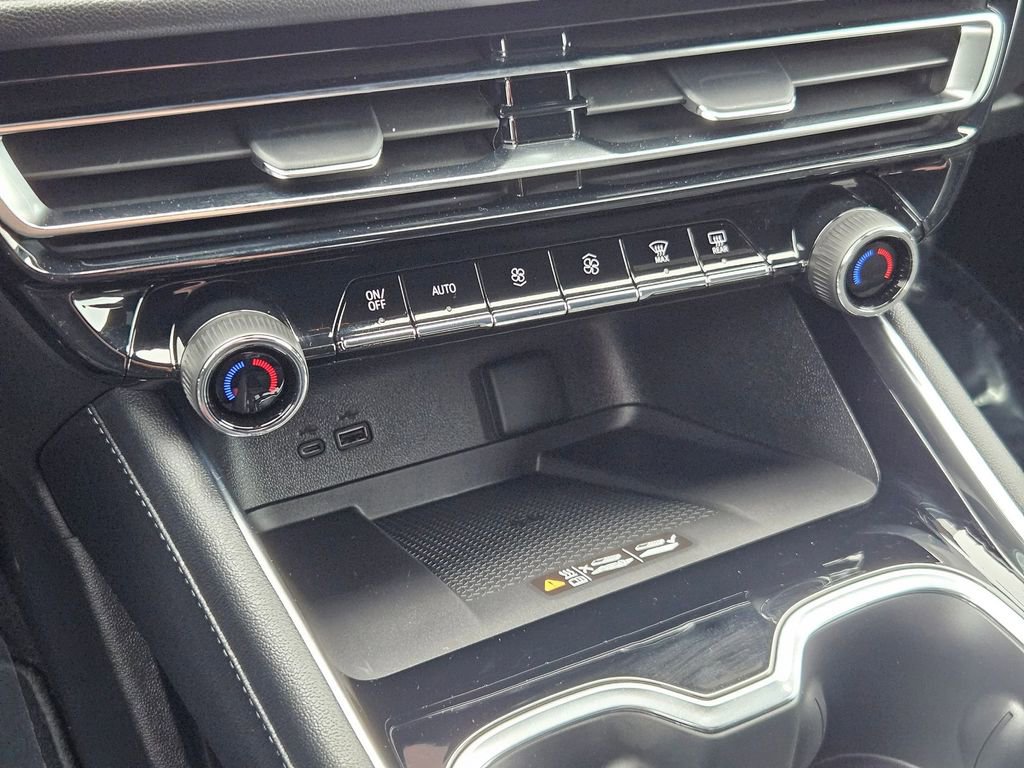 New 2026 Chevrolet Traverse LT image 21