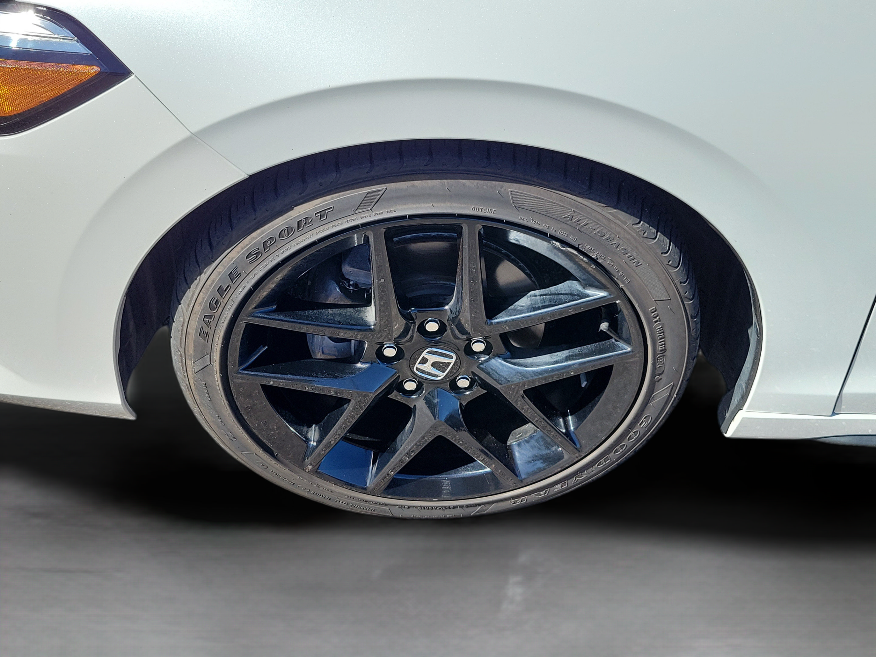 Used 2024 Honda Civic Sport image 33