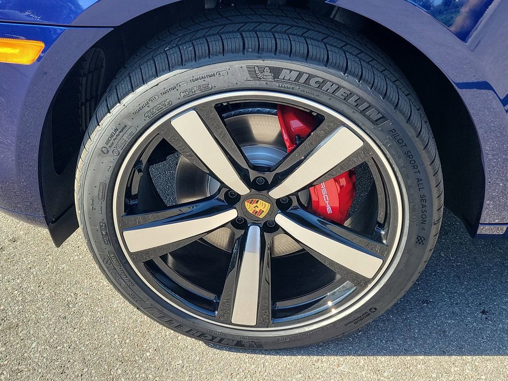 New 2026 Porsche Macan S image 12
