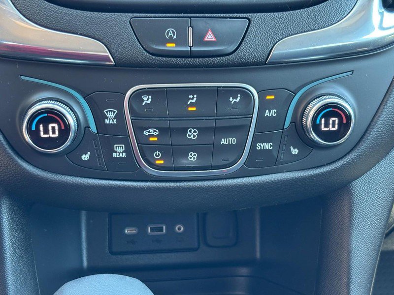 Used 2023 Chevrolet Equinox LT image 23